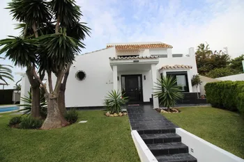Villa en Calahonda - M113365