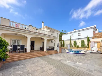 Villa in Cerros del Aguila - M226953