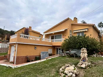 Villa in El Faro - M241211