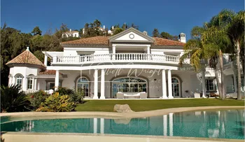 Villa in La Zagaleta - M261872