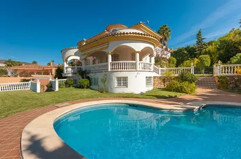 Villa in Benalmádena - M114201