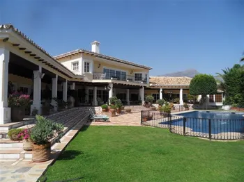 Villa in La Quinta - M115301