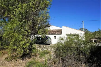 Villa in Periana - M117499