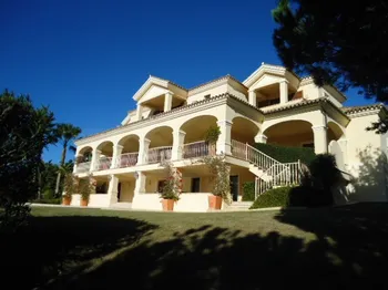 Villa in Sotogrande Alto - M118255