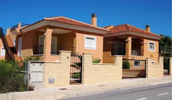Villa in La Romana - M164120