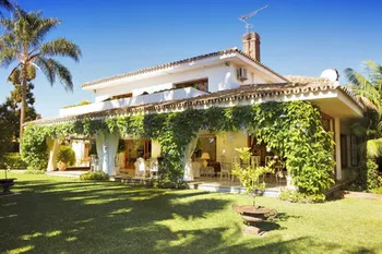 Villa in Guadalmina Baja - M166081