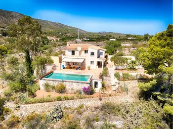 Finca / Country Home in Benissa - M168600