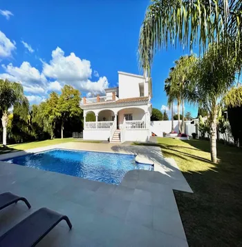 Villa en Marbella - DRM172927