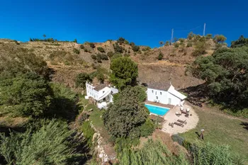 Finca / Country Home in Coín - M198374