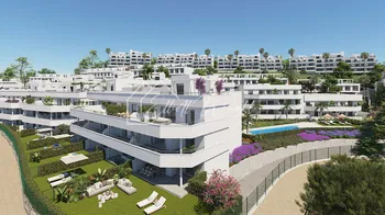 Apartment in Estepona - M204617