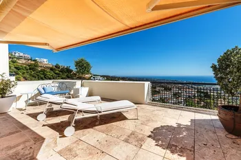 Penthouse in Marbella - M223653