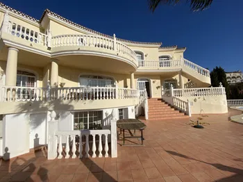 Villa in Mijas Golf - M226168