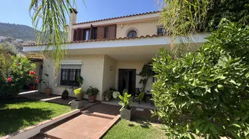 Villa in Alhaurín de la Torre - M228370