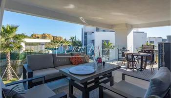 Apartamento en Estepona - M230223