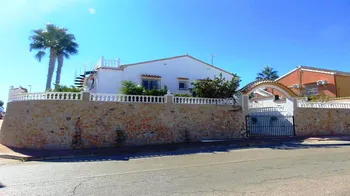 Villa en Villamartin - M233063
