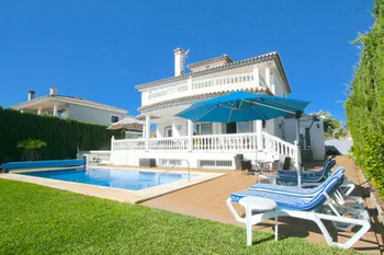 Villa in Mijas Golf - M233755