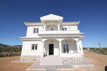 Villa in Pinoso/El Pinós - M236755