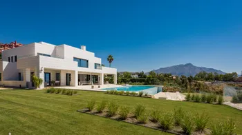 Villa in Monte Halcones - M237119