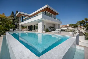 Villa in Carib Playa - M242501