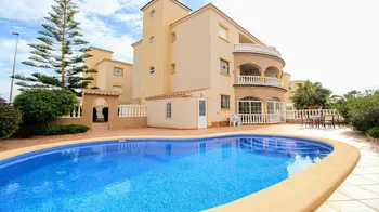Apartment in Cabo Roig - M259718