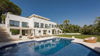 Villa in Las Brisas - M268035