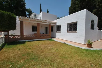 Villa in Cerros del Aguila - M268875