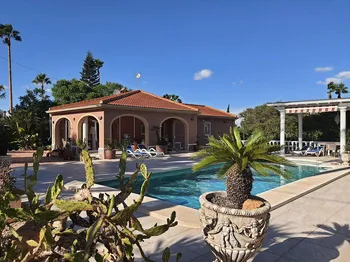 Villa in Daya Vieja - M270156