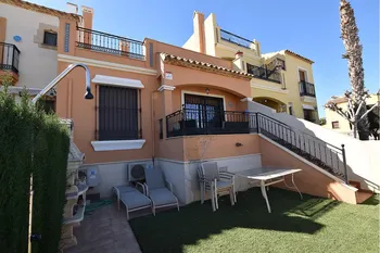 Townhouse in Algorfa - M271153