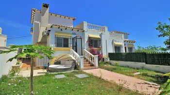 Villa in Villamartin - M272513