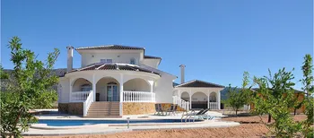 Villa in Aspe - M273387
