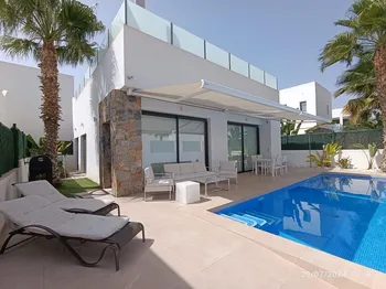 Villa in Santiago de la Ribera - M276746