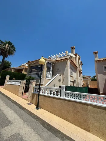 Villa in Villamartin - M277430