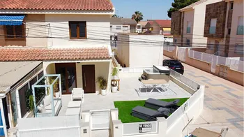 Villa in Santiago de la Ribera - M280207