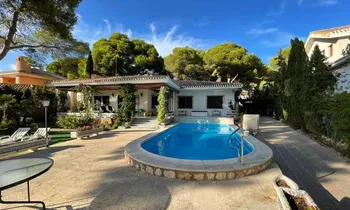 Villa en Dehesa de Campoamor - M281914