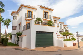 Villa pareada en Miraflores - M282158