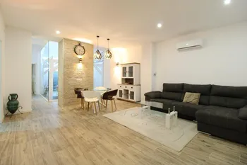 Apartment in Alicante - M282417