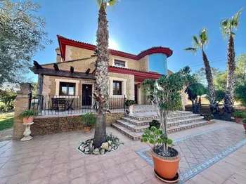 Villa en Rojales - M285495