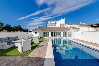 Villa in San Javier - M285504