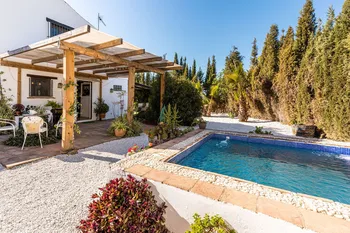 Finca / Propiedad rural in Estepona - M287623