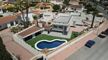 Villa en Ciudad Quesada - M288082