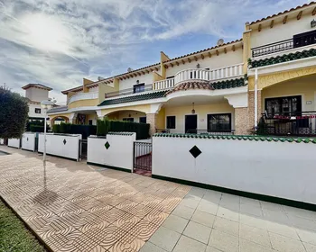 Villa en Ciudad Quesada - M288096