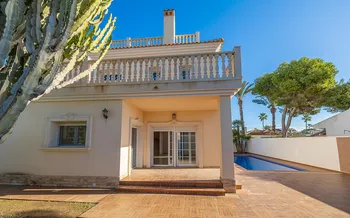 Villa en Orihuela Costa - M288301