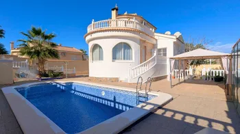 Villa en Ciudad Quesada - M290883