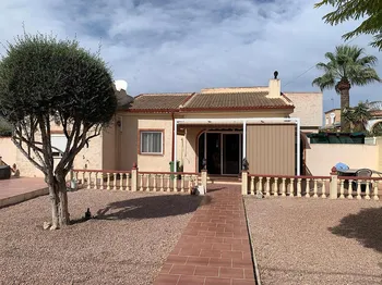 Villa in Torrevieja - M291305