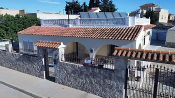 Villa en Los Alcázares - M292906