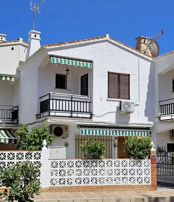 Townhouse in La Carihuela - M295498