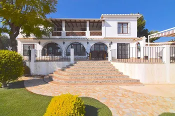 Villa en L'Alfàs del Pi - M065941